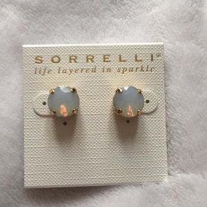 Sorrelli studs